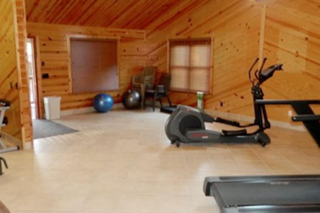 Smokiesboutiquecabins Would Love To Host You At Dolly'S Cute Cabin! 4 Suites With Private Bathrooms - Hot Tub, Fire Pit, Game Room, Resort Pool Open Memorial Day Through Labor Day! Gatlinburg Zewnętrze zdjęcie