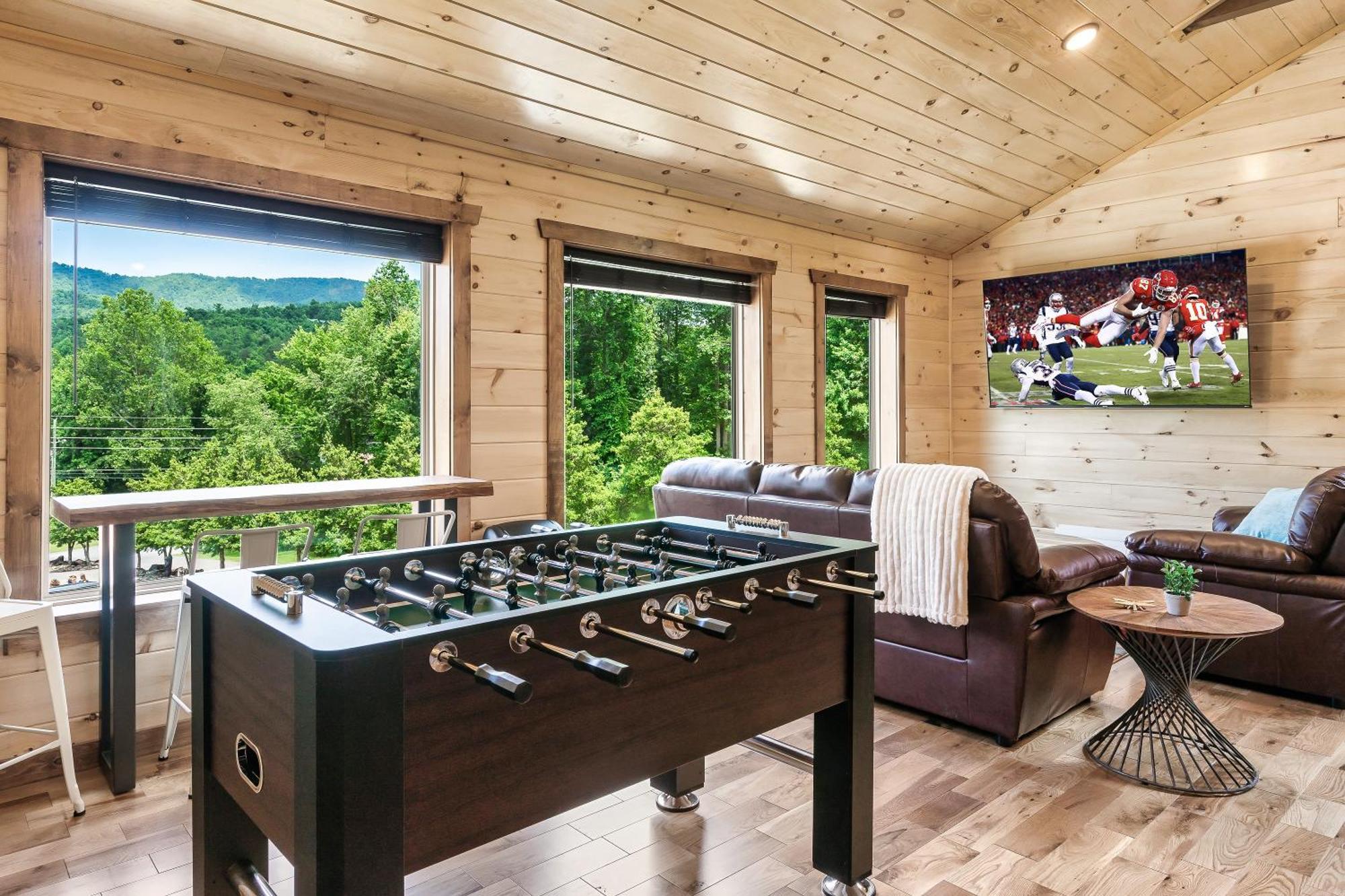 Smokiesboutiquecabins Would Love To Host You At Dolly'S Cute Cabin! 4 Suites With Private Bathrooms - Hot Tub, Fire Pit, Game Room, Resort Pool Open Memorial Day Through Labor Day! Gatlinburg Zewnętrze zdjęcie